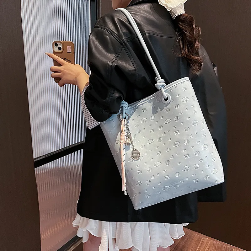 TOUTSEUL YOLO PU Shoulder Bag Women's White/Black/Blue/Pink-14