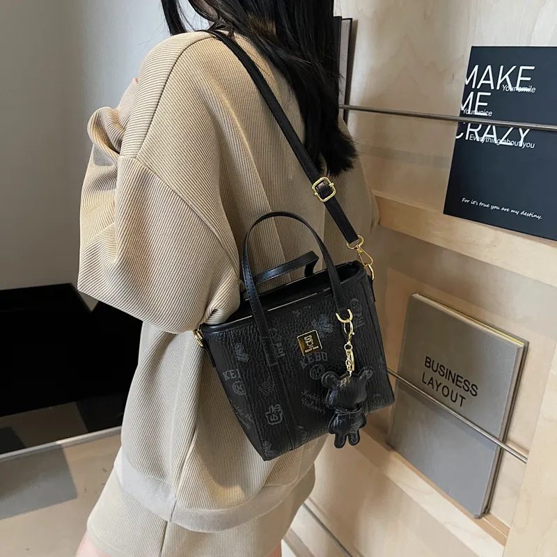 TOUTSEUL YOLO PU One Shoulder Handbag Women's White/Black/Pink/Brown-7