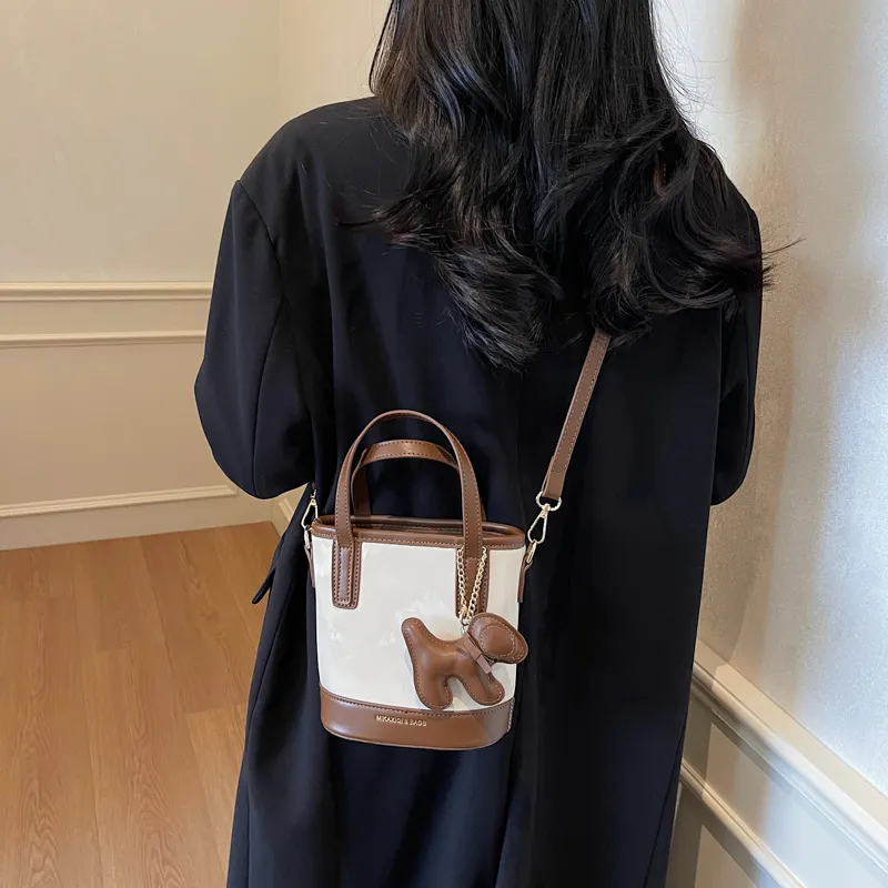 TOUTSEUL YOLO PU Handbag Regular Women's White & Khaki/White & Coffee/Black & Pink/Coffee-6