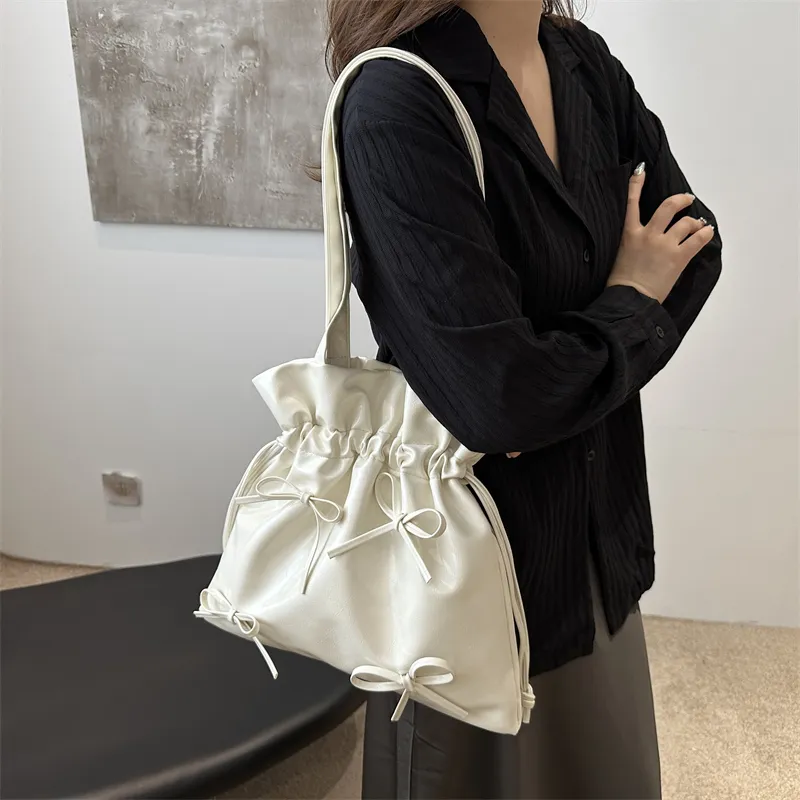 TOUTSEUL YOLO PU Tote Bag, Shoulder Bag Regular Women's White/Silver/Red/Black/Yellow-3