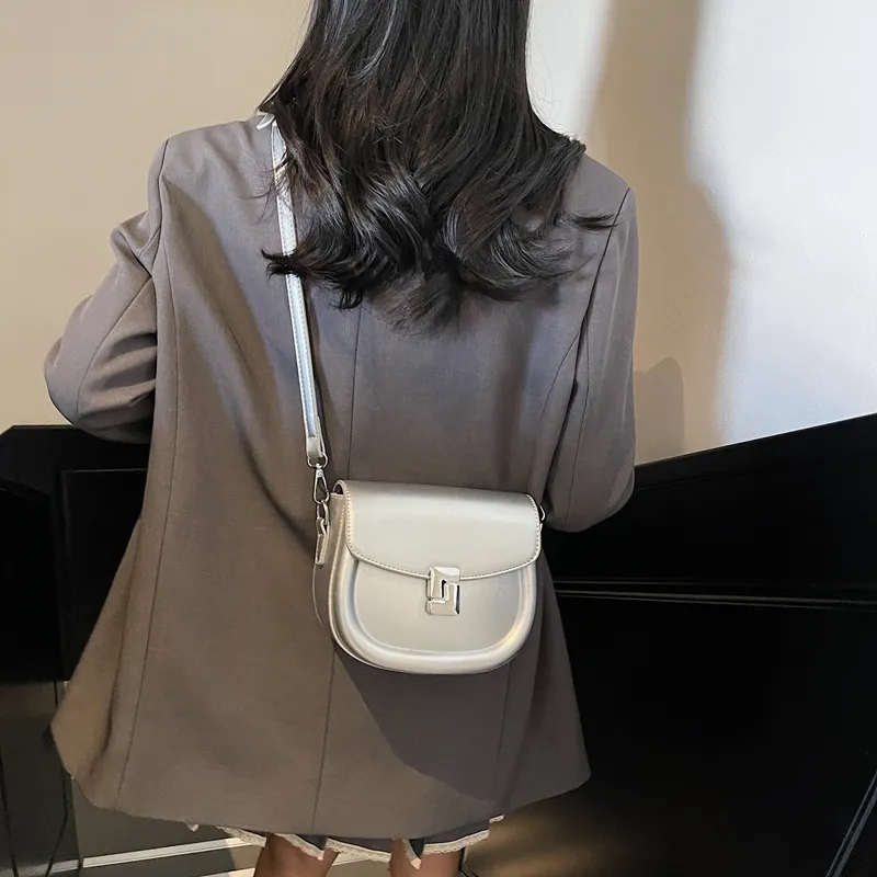 TOUTSEUL YOLO PU Shoulder Bag Women's Beige/Silver/Black/Khaki-8