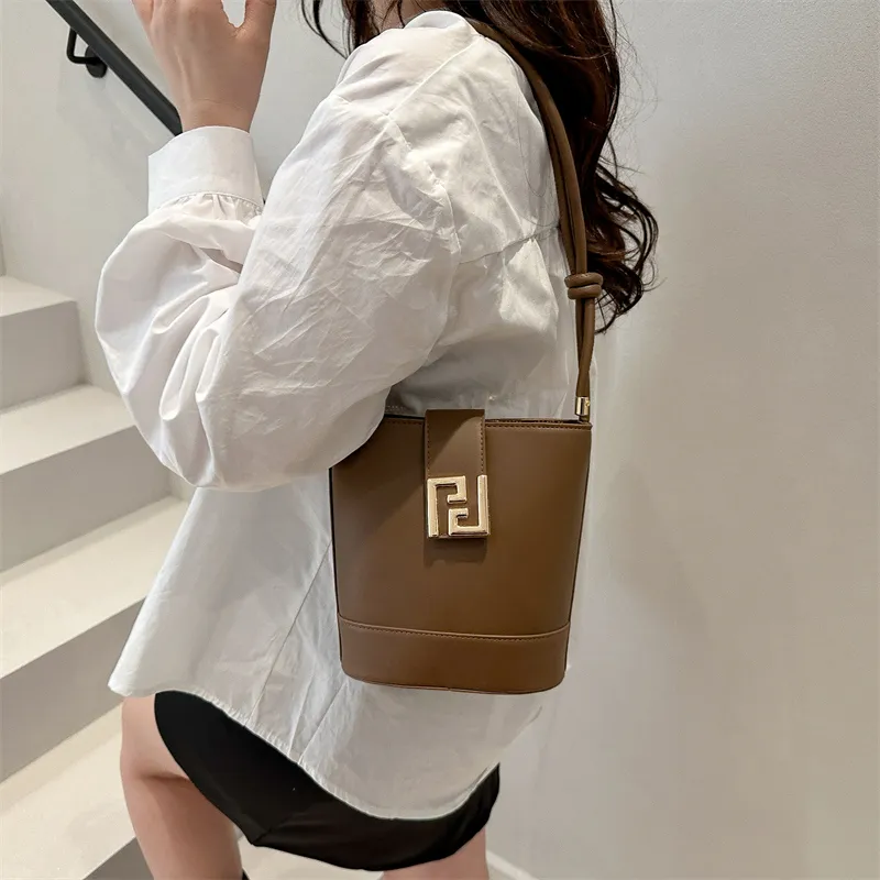 TOUTSEUL YOLO PU Bucket Bag, Shoulder Bag Women's Multicolor-29