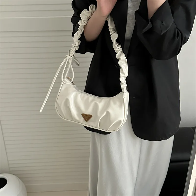 TOUTSEUL YOLO Special Fabric Shoulder Bag Women's Multicolor-4