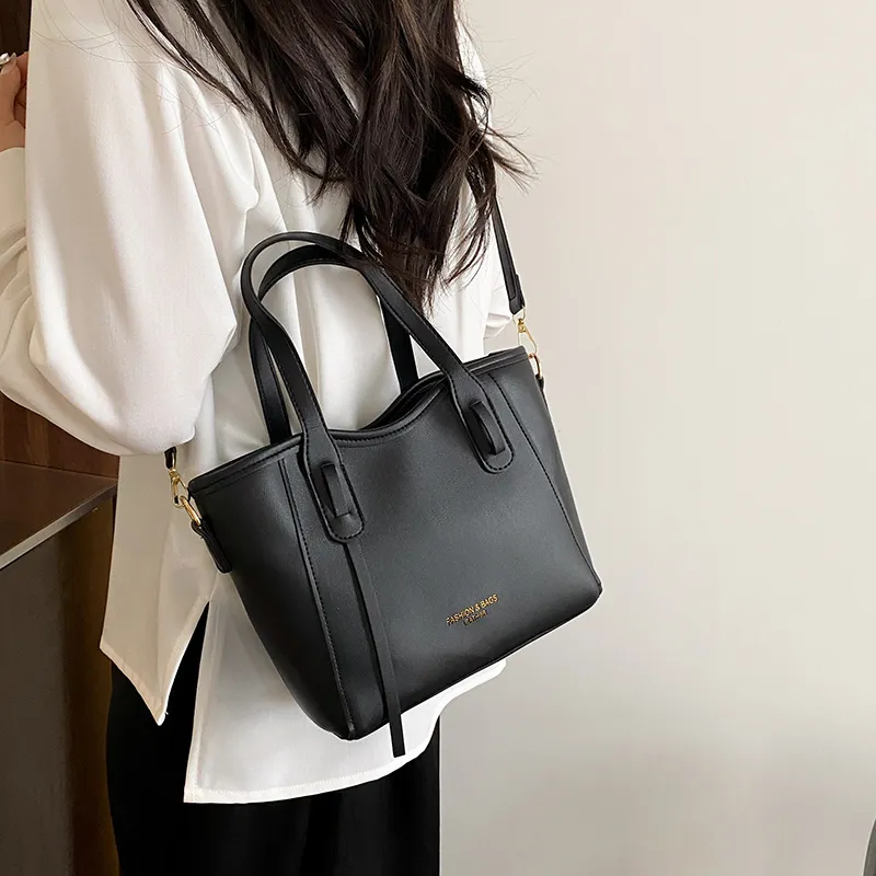TOUTSEUL YOLO PU Handbag Women's Black/Khaki/Pink/Brown-4