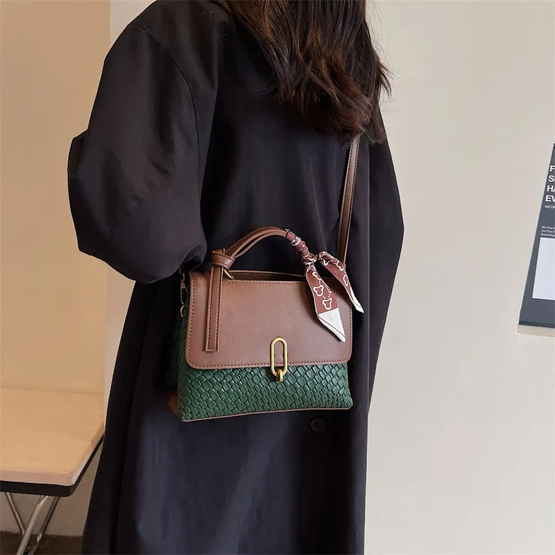 TOUTSEUL YOLO PU One Shoulder Handbag Regular Women's Black/Coffee & Brown & White/Coffee & Green-5