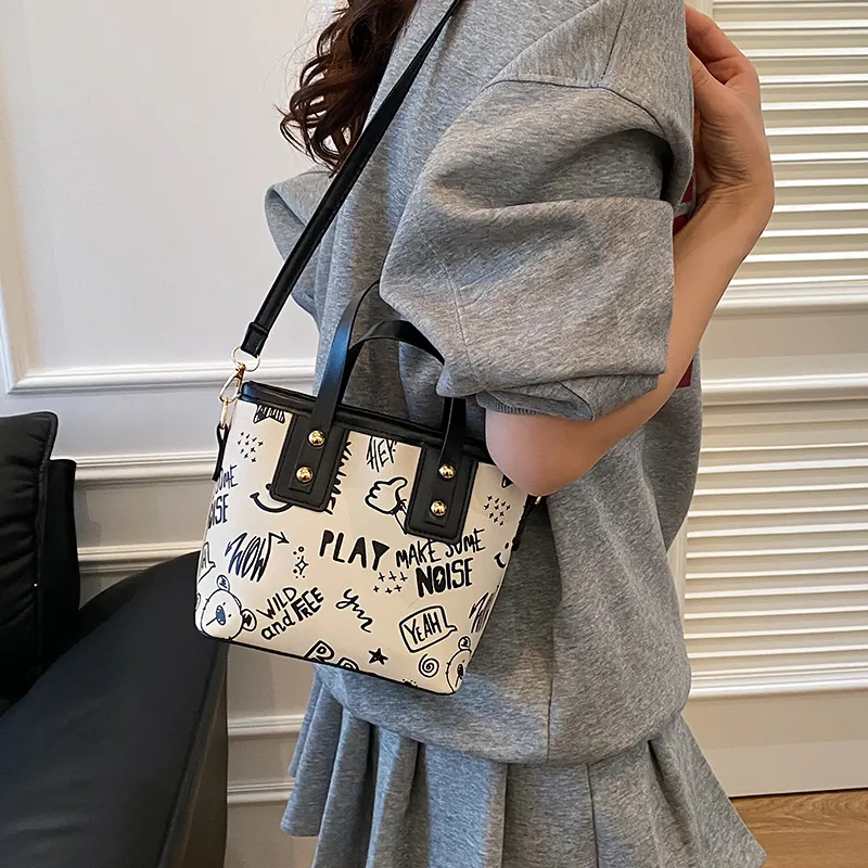 TOUTSEUL YOLO PU Shoulder Bag Women's Black/Pink/Blue/Brown-5