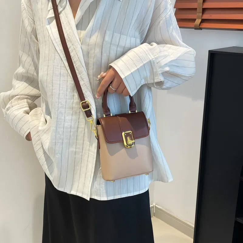 TOUTSEUL YOLO PU One Shoulder Handbag Regular Women's White/Black/Khaki-13