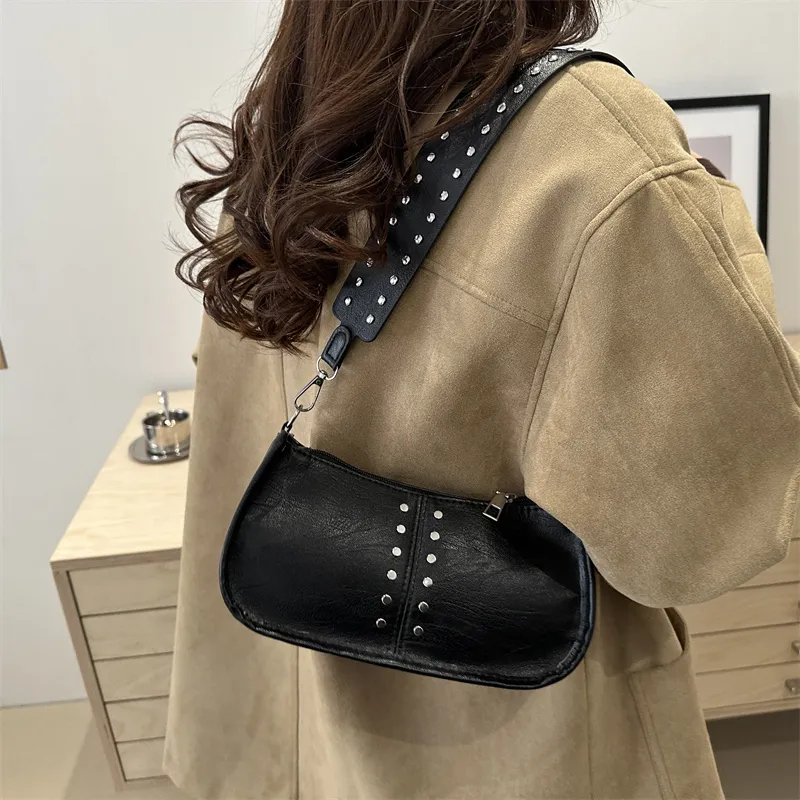 TOUTSEUL YOLO PU Shoulder Bag Women's White/Green/Red/Black/Brown-20
