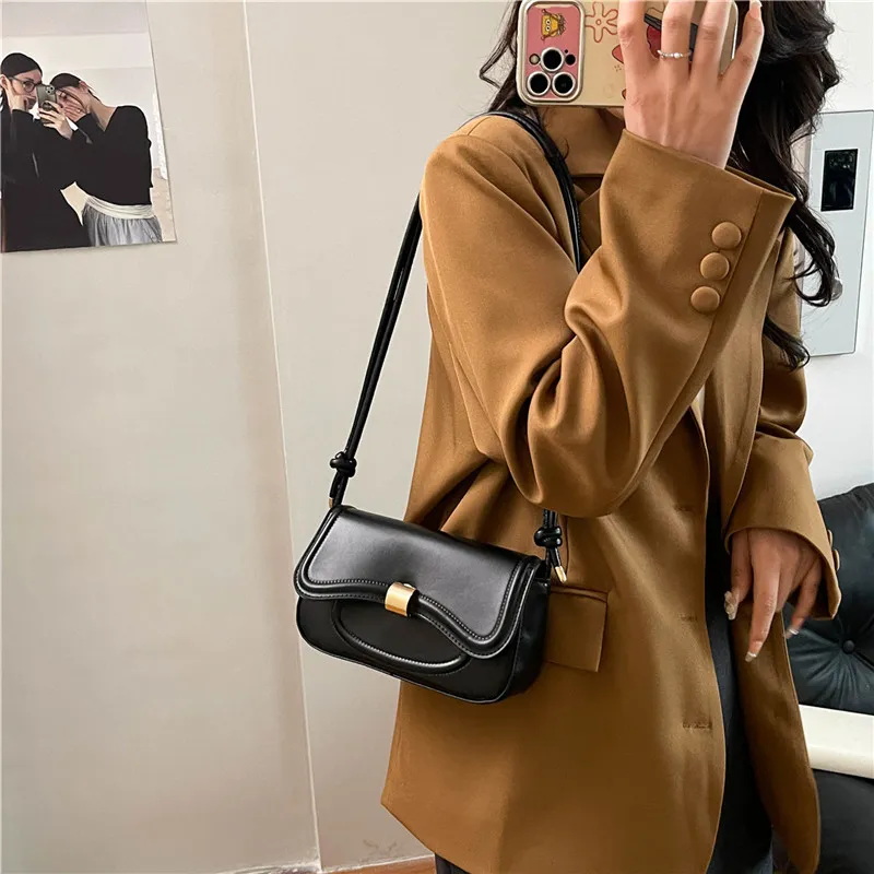TOUTSEUL YOLO PU Shoulder Bag, Crossbody Bag Women's White/Black/Pink/Brown-7