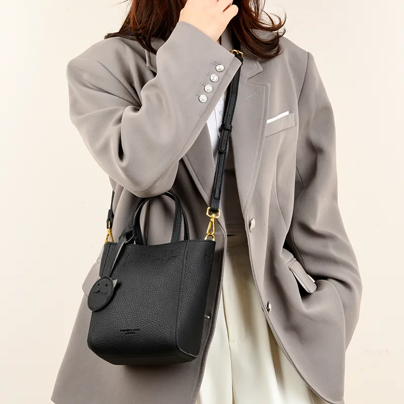 TOUTSEUL YOLO PU Handbag Regular Women's Ecru/Silver/Black/Khaki-10