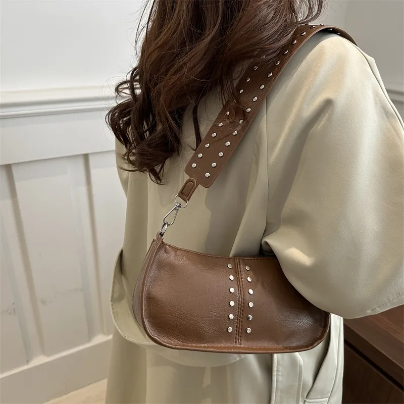 TOUTSEUL YOLO PU Shoulder Bag Women's White/Green/Red/Black/Brown-32