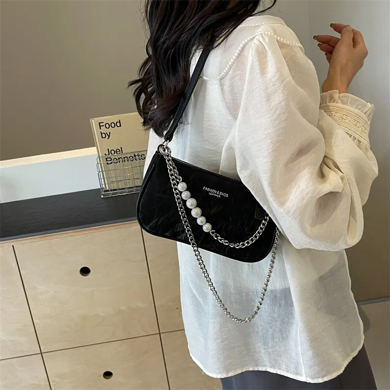 TOUTSEUL YOLO PU Shoulder Bag Women's Ecru/Silver/Black/Pink-13