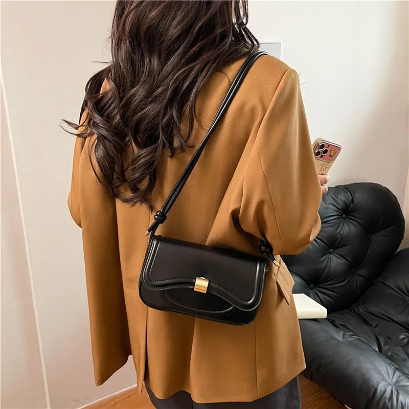 TOUTSEUL YOLO PU Shoulder Bag, Crossbody Bag Women's White/Black/Pink/Brown-10