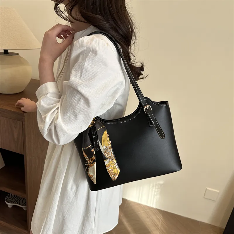 TOUTSEUL YOLO PU Shoulder Bag Women's Multicolor-3