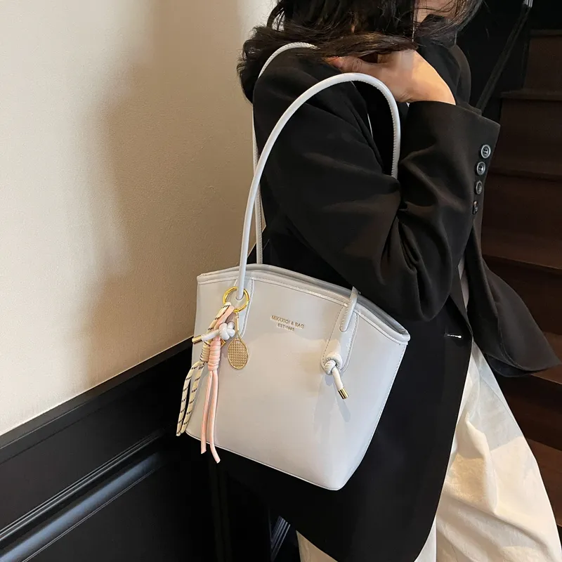 TOUTSEUL YOLO PU Bucket Bag, Shoulder Bag Women's Beige/Silver/Black/Light Blue/Pink/Ankara Red-9