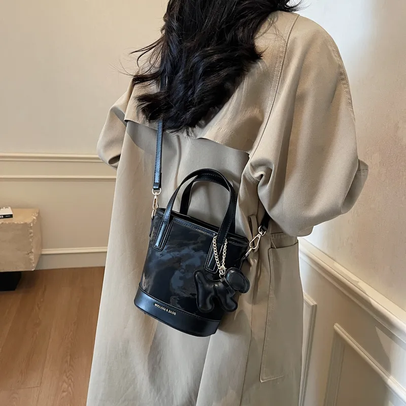 TOUTSEUL YOLO PU Handbag Regular Women's White & Khaki/White & Coffee/Black & Pink/Coffee-14