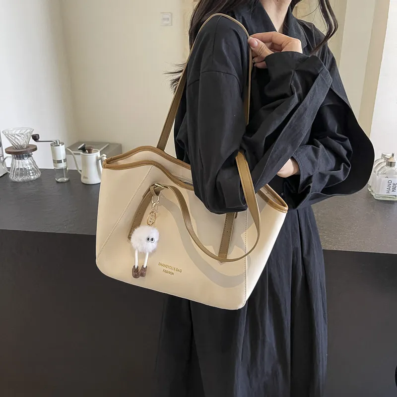 TOUTSEUL YOLO PU Shoulder Bag Women's Beige/Black/Coffee/Brown-4