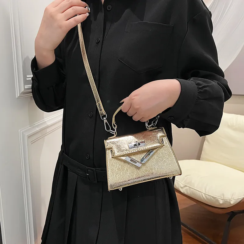 TOUTSEUL YOLO PU One Shoulder Handbag Regular Women's Black/Gold/Silver/Colorful Silver-11