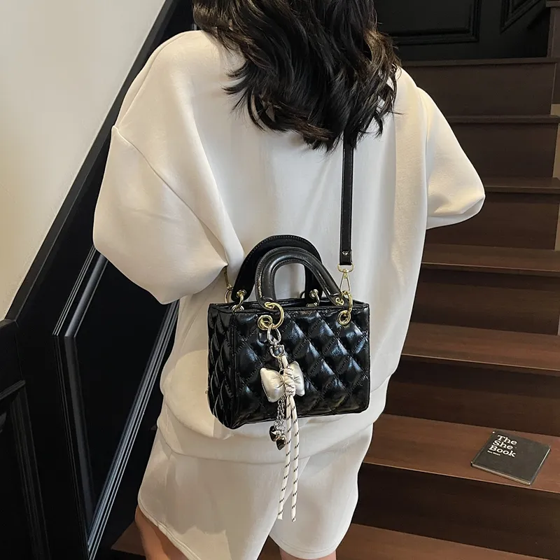TOUTSEUL YOLO Pu One Shoulder Handbag Unisex Multicolor-9