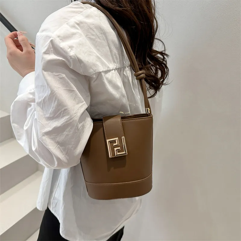 TOUTSEUL YOLO PU Bucket Bag, Shoulder Bag Women's Multicolor-27