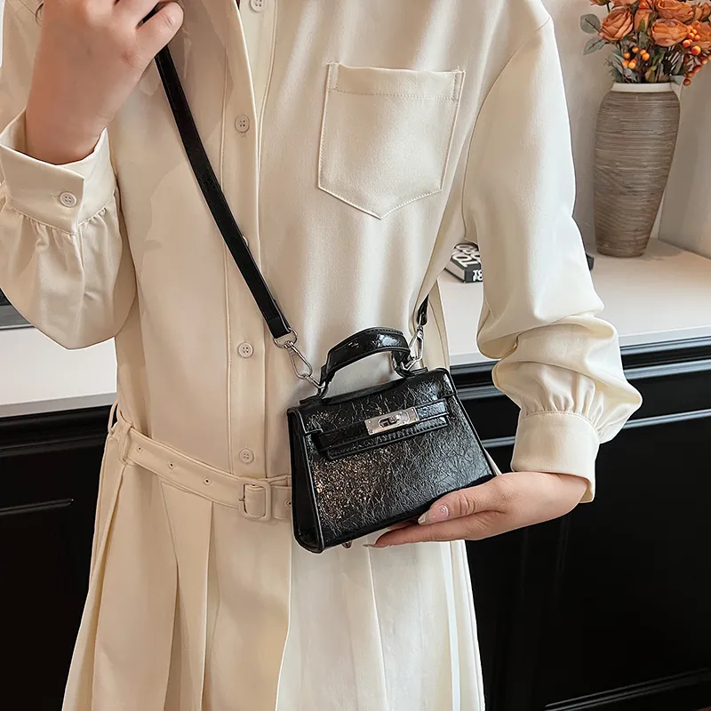 TOUTSEUL YOLO PU One Shoulder Handbag Regular Women's Black/Gold/Silver/Colorful Silver-2