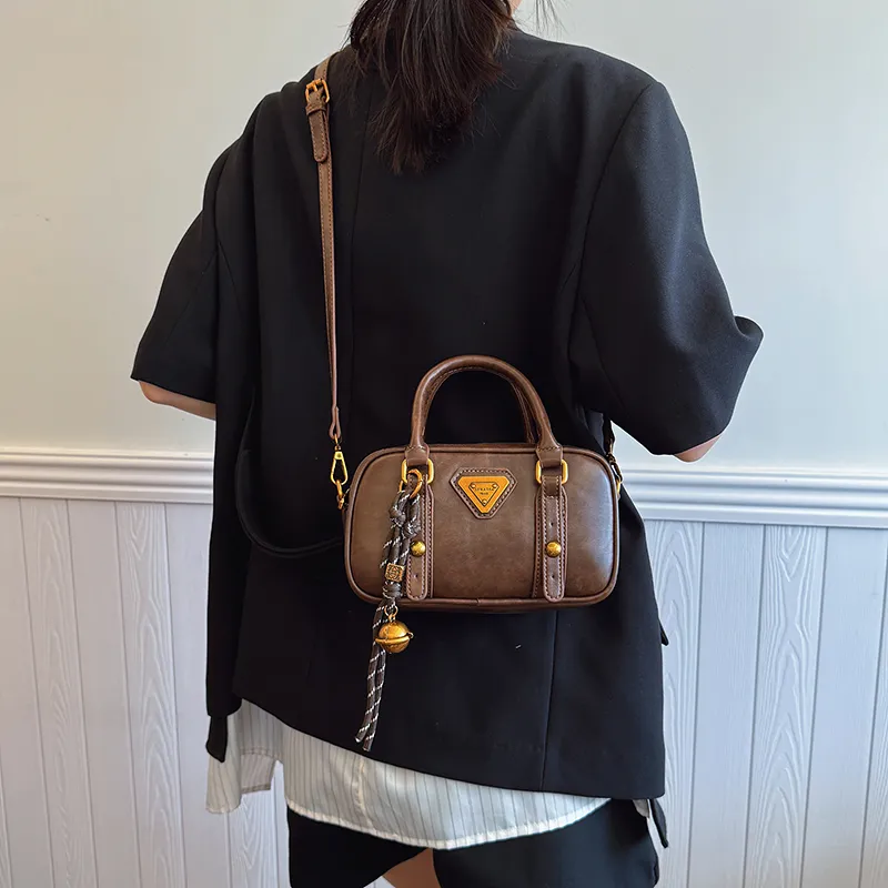 TOUTSEUL YOLO PU One Shoulder Handbag Women's Ecru/Black/Khaki/Brown-16