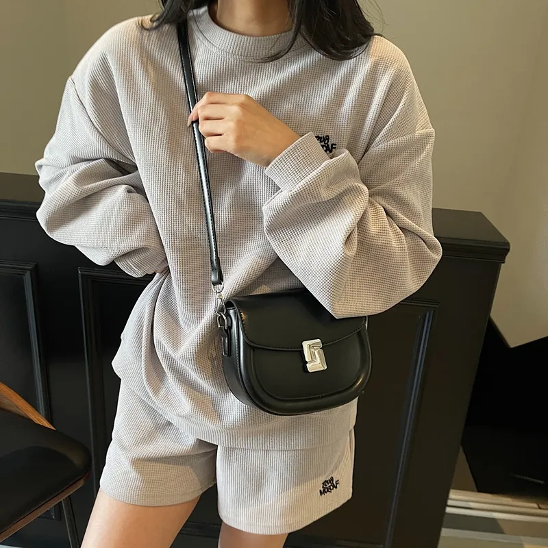 TOUTSEUL YOLO PU Shoulder Bag Women's Beige/Silver/Black/Khaki-15