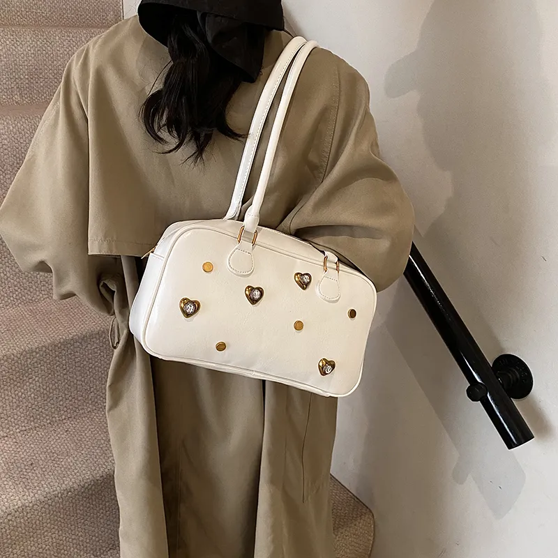 TOUTSEUL YOLO PU Shoulder Bag Regular Women's White/Silver/Black/Red/Light Brown/Coffee-5