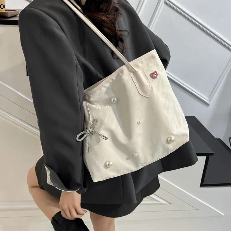 TOUTSEUL YOLO PU Tote Bag, Shoulder Bag Women's White/Silver/Black-5