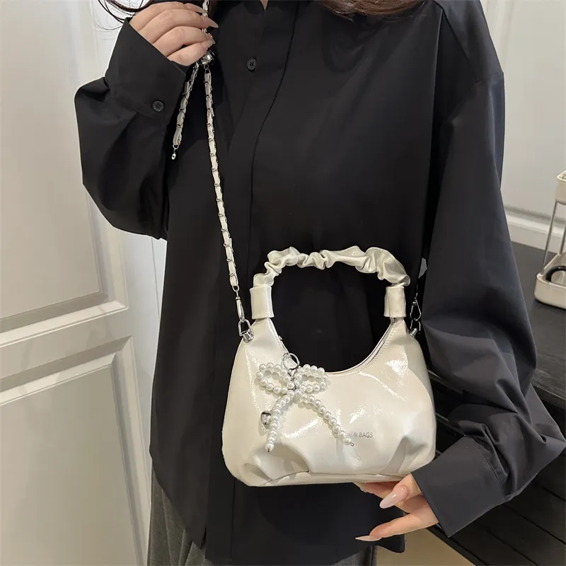 TOUTSEUL YOLO PU Handbag Women's Black/White/Silver/Red-12