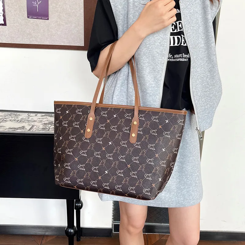 TOUTSEUL YOLO PU Tote Bag, Shoulder Bag Regular Women's White/Black/Pink/Brown-19