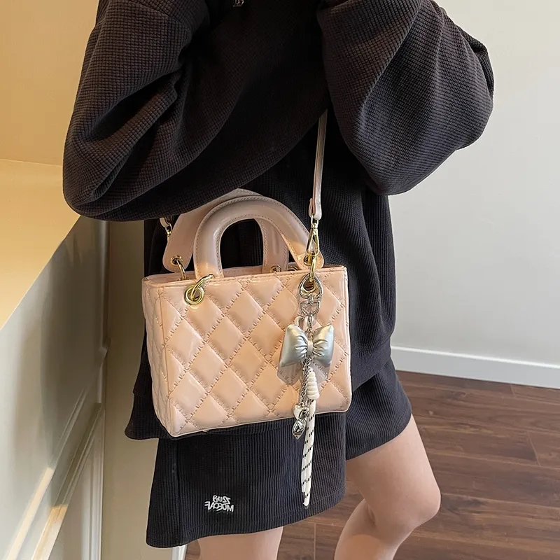 TOUTSEUL YOLO Pu One Shoulder Handbag Unisex Multicolor-15