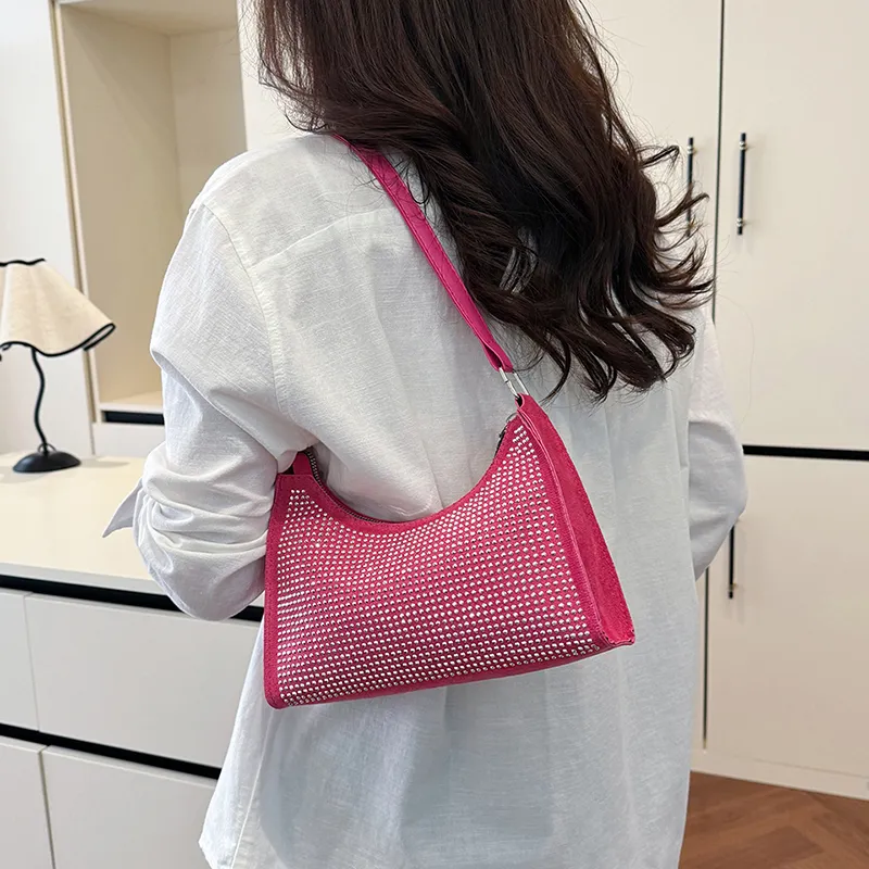 TOUTSEUL YOLO Suede Shoulder Bag Regular Women's Ecru/Black/Rose Red-17