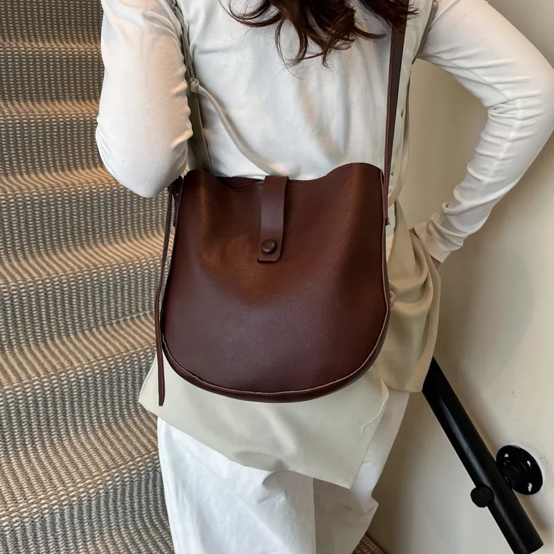 TOUTSEUL YOLO PU Shoulder Bag Women's White/Black/Light Brown/Dark Brown-20