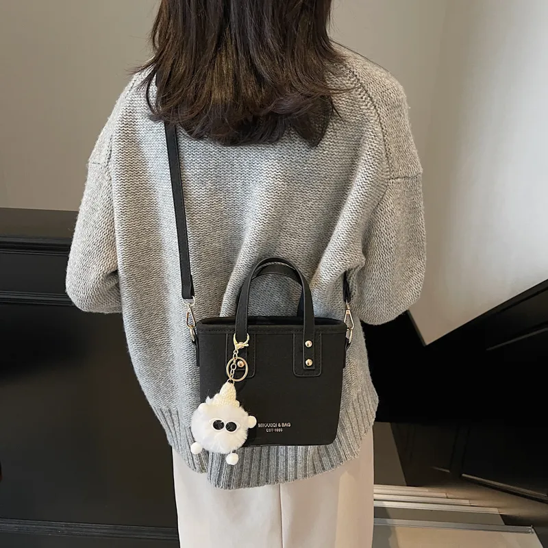 TOUTSEUL YOLO Pu Crossbody One Shoulder Handbag Women's Ecru/Black/Pink/Coffee-7