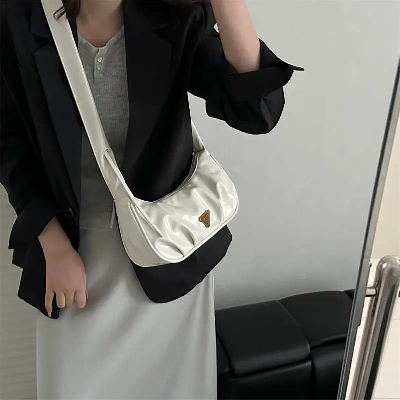 TOUTSEUL YOLO Special Fabric Shoulder Bag Women's Multicolor-1