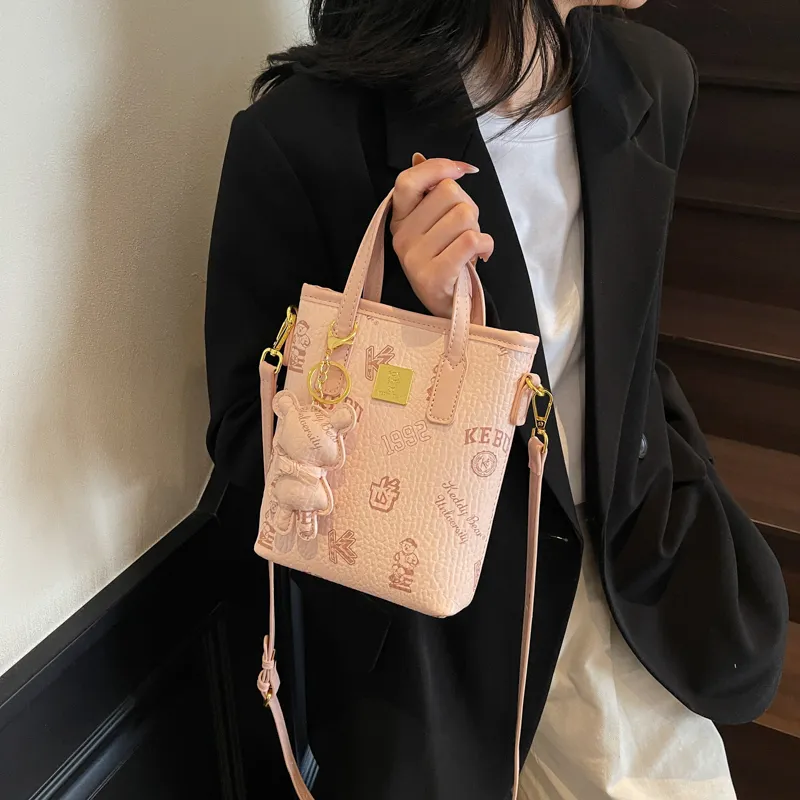 TOUTSEUL YOLO PU One Shoulder Handbag Regular Women's White/Black/Pink/Brown-16