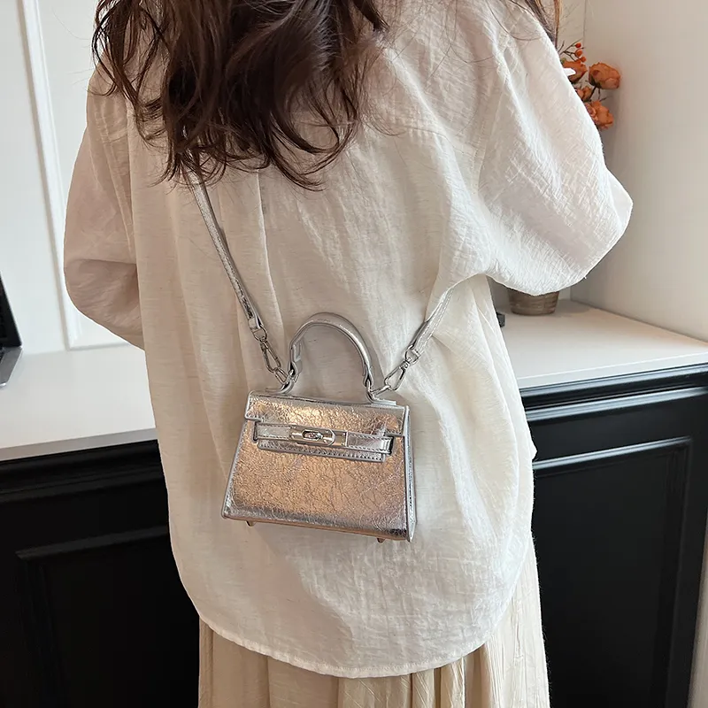 TOUTSEUL YOLO PU One Shoulder Handbag Regular Women's Black/Gold/Silver/Colorful Silver-15