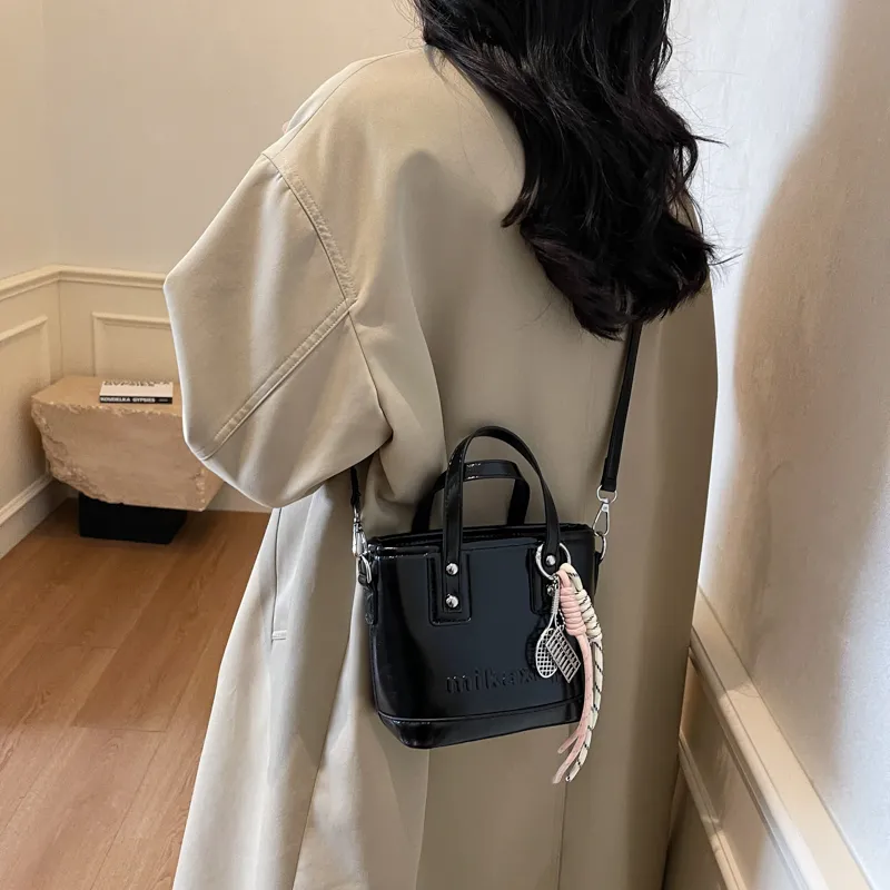 TOUTSEUL YOLO PU One Shoulder Handbag Women's Ecru/Black/Pink/Coffee-8