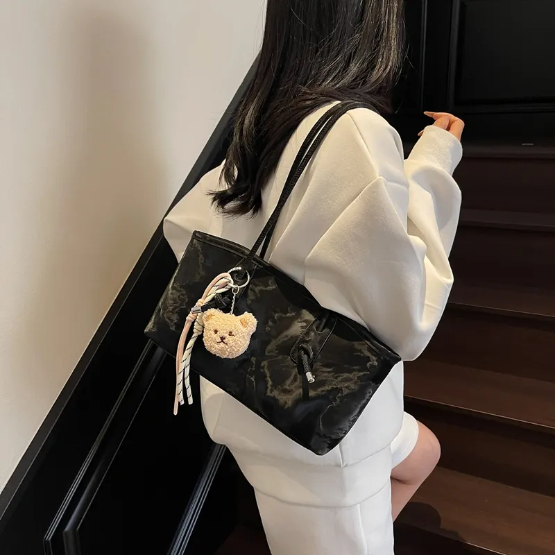 TOUTSEUL YOLO PU Shoulder Bag Women's Pink/Ecru/Silver/Black/Green-18
