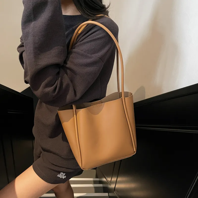 TOUTSEUL YOLO PU Shoulder Bag Women's Brown/Coffee/Black/White-3