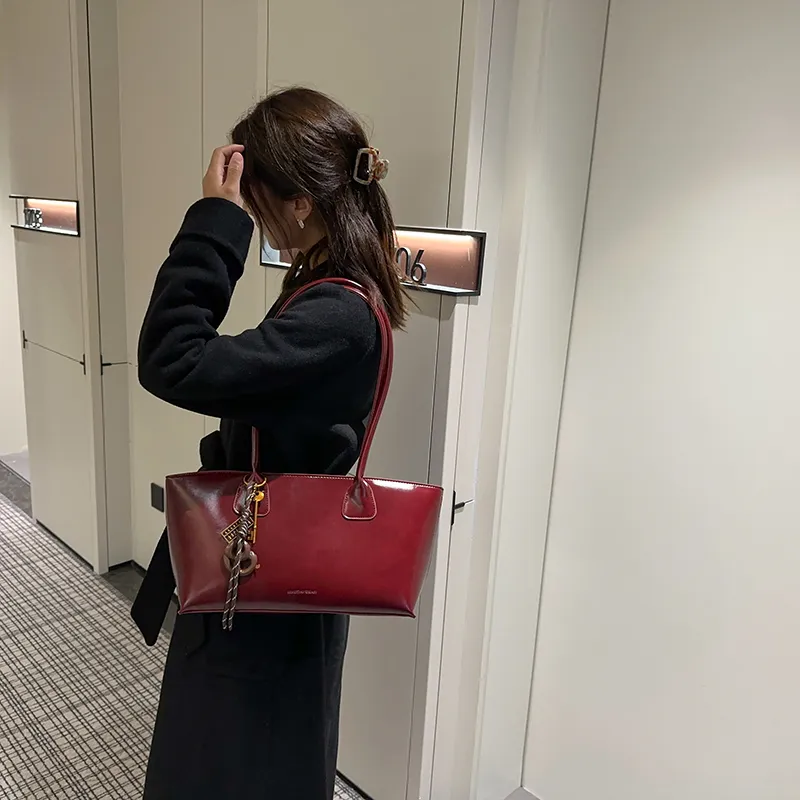 TOUTSEUL YOLO PU Shoulder Bag Women's Ancora Red/Black/Coffee/Brown/Ecru-3
