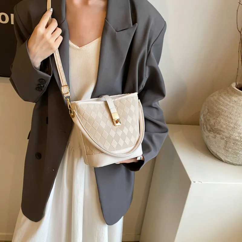TOUTSEUL YOLO PU Bucket Bag Handbag Women's White/Black/Khaki/Brown-2