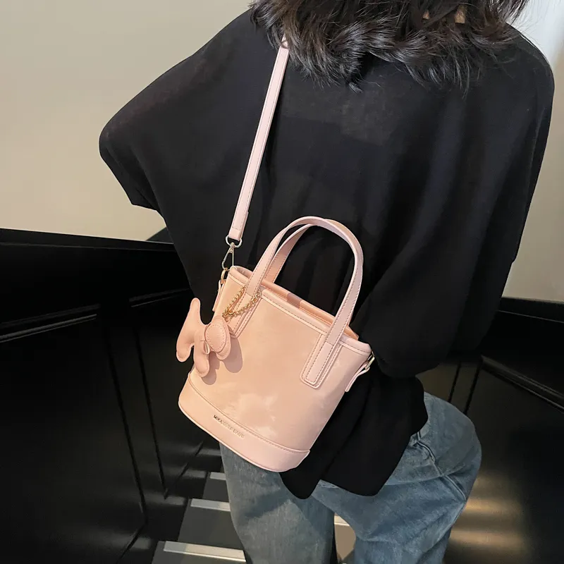 TOUTSEUL YOLO PU Handbag Regular Women's White & Khaki/White & Coffee/Black & Pink/Coffee-19