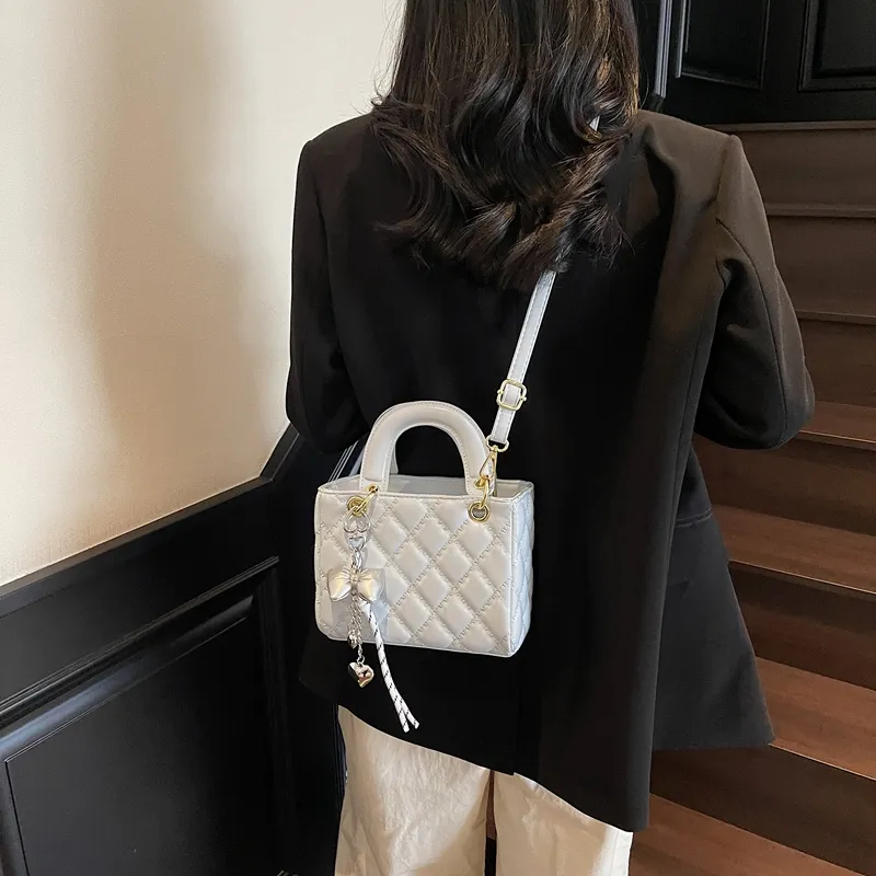 TOUTSEUL YOLO Pu One Shoulder Handbag Unisex Multicolor-22