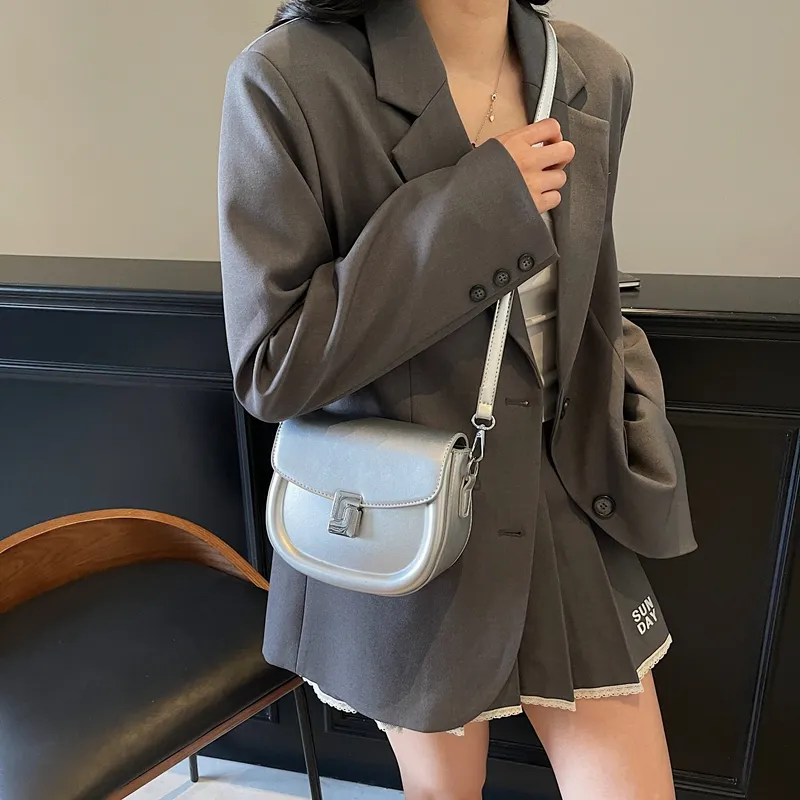TOUTSEUL YOLO PU Shoulder Bag Women's Beige/Silver/Black/Khaki-9