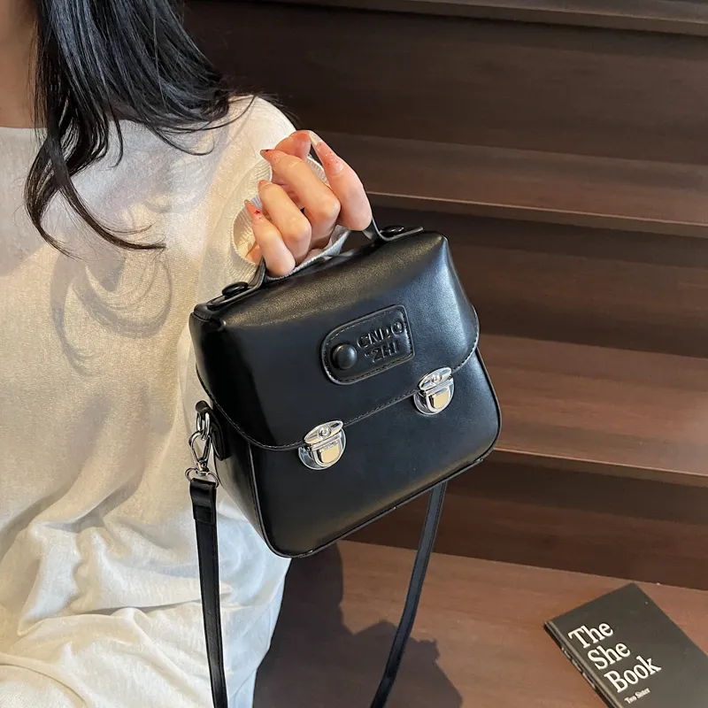 TOUTSEUL YOLO PU Handbag Women's White/Silver/Black/Yellow/Pink-7
