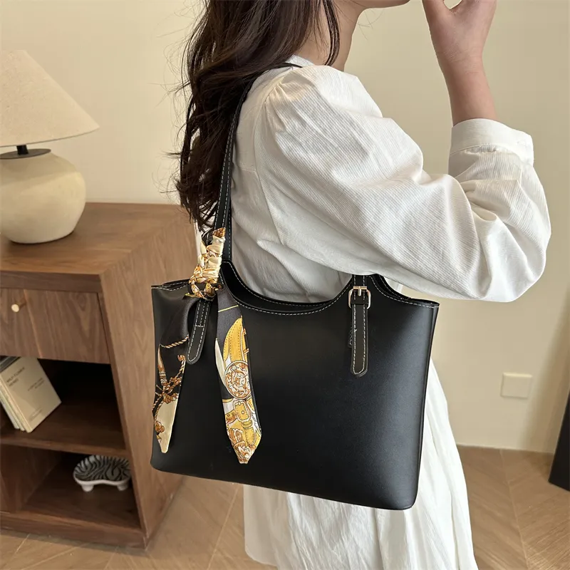 TOUTSEUL YOLO PU Shoulder Bag Women's Multicolor-5