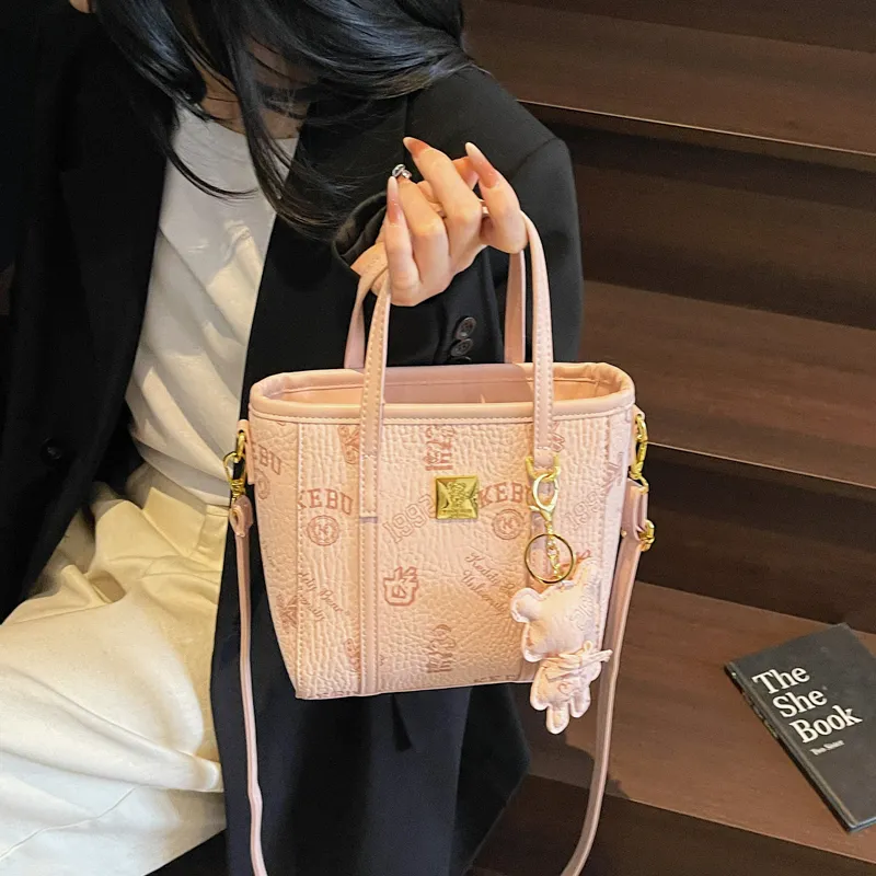 TOUTSEUL YOLO PU One Shoulder Handbag Women's White/Black/Pink/Brown-15
