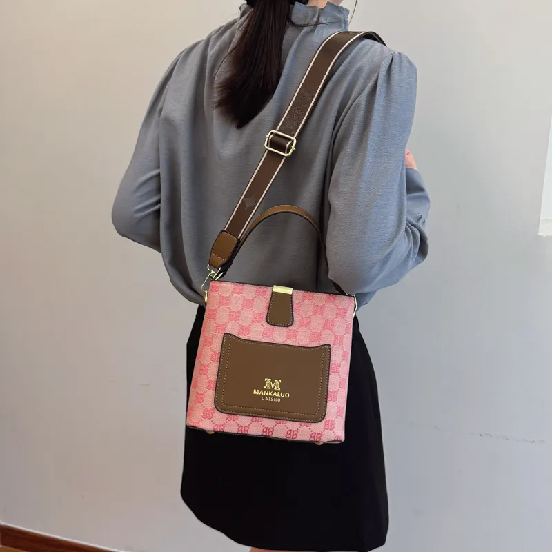TOUTSEUL YOLO PU Bucket Bag, Shoulder Bag, Crossbody Bag, Handbag Women's Multicolor-4